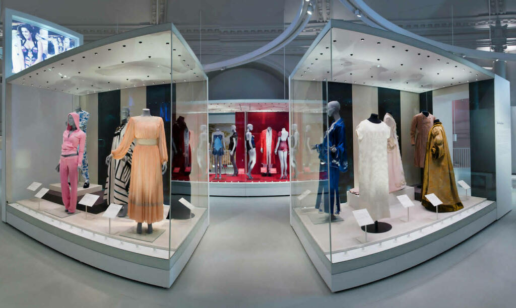 Undressed Fashion Exhibition V&A