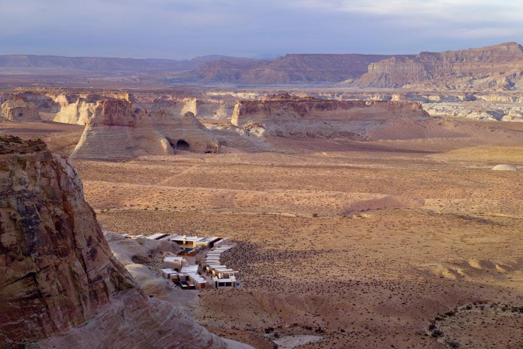 amangiri-hotel-utah-desert-amazing-hotels-the-art-of-travel