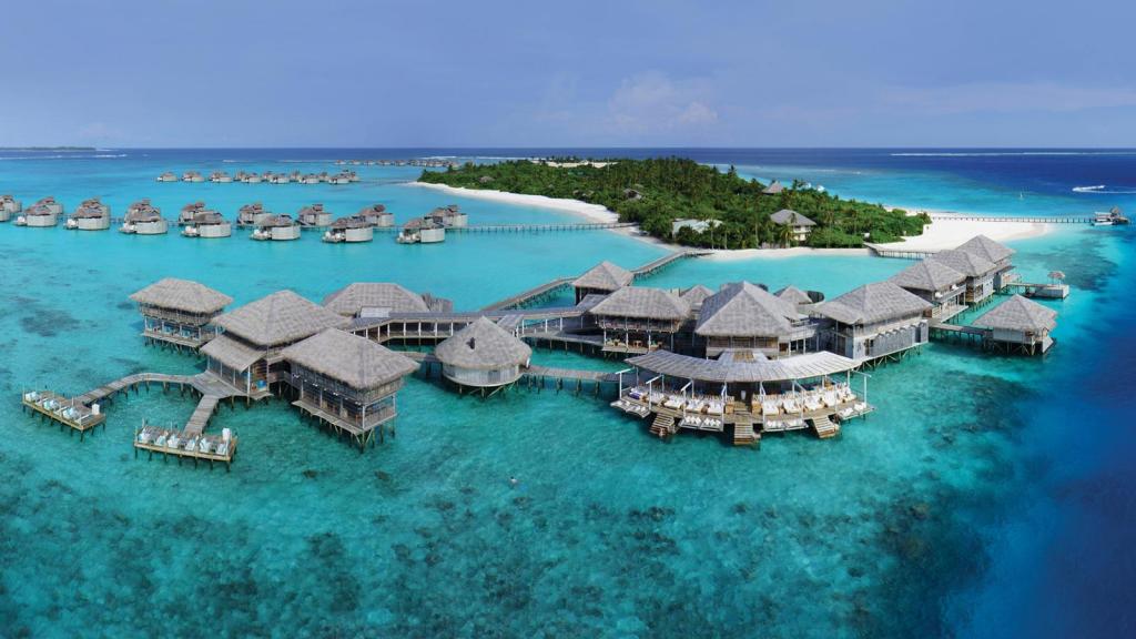 Travel Bucket List The Art of Travel Six Senses Laamu Maldives