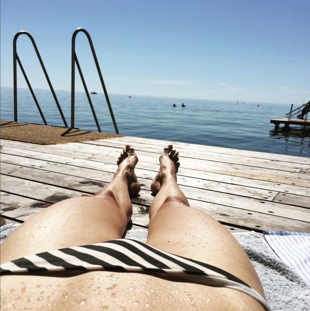 World Traveller The Art of Travel Christel Winther bikini