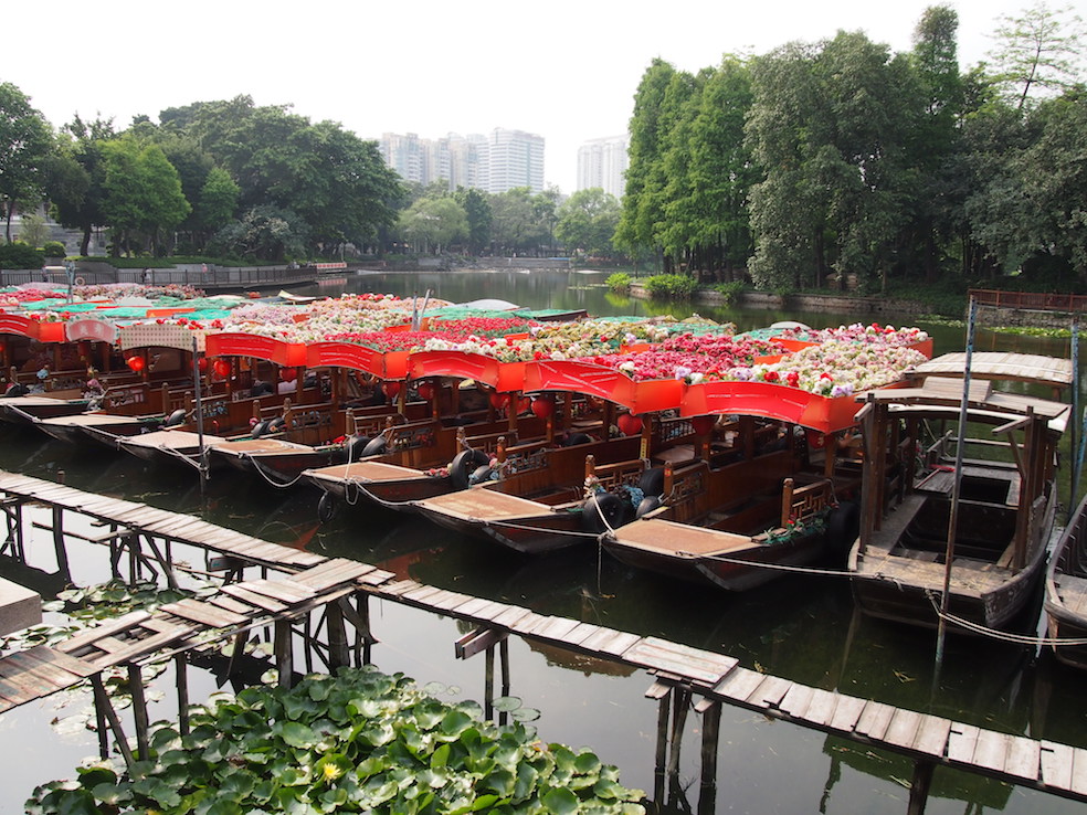 Guangzhou City Guide The Art of Travel Lychee Bay boats