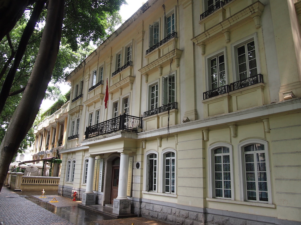 Guangzhou City Guide The Art of Travel Shamian Island Colonial Mansion