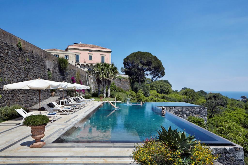 How to live it up in the former vineyard, Rocca delle Tre Contrade, in Sicily The Art of Travel pool villa